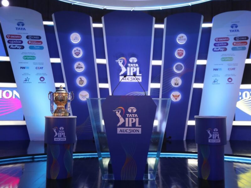 IPL 2025 के मेगा ऑक्शन में इन 18 खिलाड़ियों ने रखा 2 करोड़ बेस प्राइज, 3 खिलाड़ियों का अभी से अनसोल्ड जाना पक्का